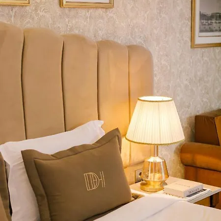 Delita Hotel 3*